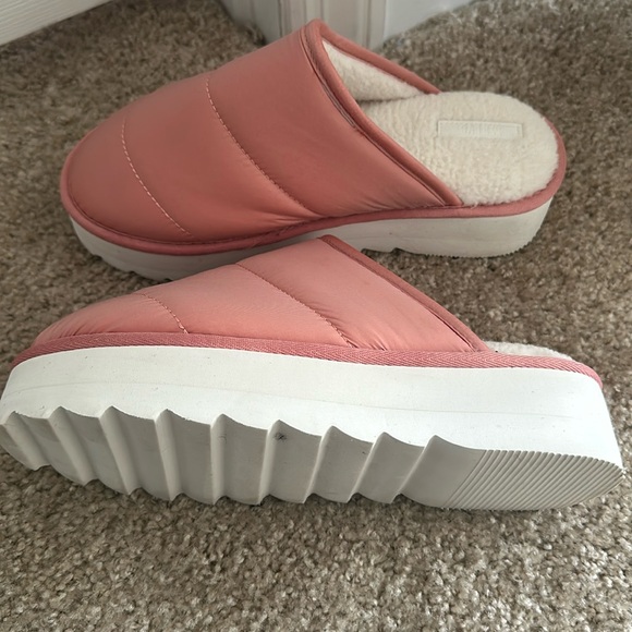 Anthropologie Maeve pink puffy platform slippers Size Medium - Picture 4 of 6
